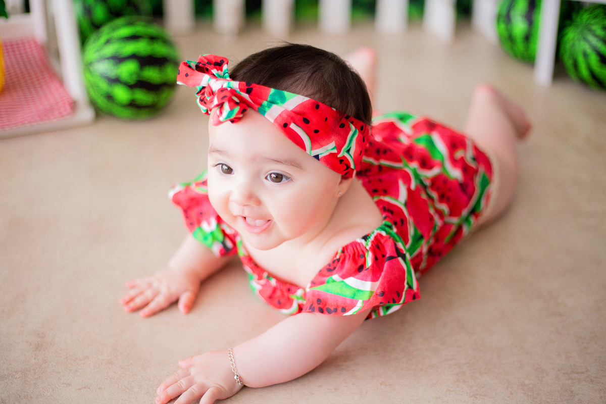 acompanhamento mensal de bebe caxias do sul figurino cenario tematico  personagem foto infantil serra gaucha fotografia familia mundo azul rosa ensaio fotografico crianca newborn baby menino menina smash the cake esmague o bolo banheira urso circo
