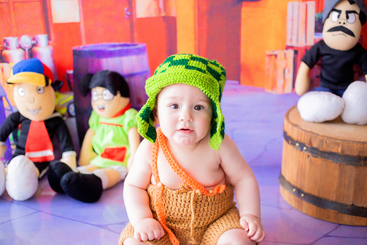 acompanhamento mensal de bebe caxias do sul figurino cenario tematico  personagem foto infantil serra gaucha fotografia familia mundo azul rosa ensaio fotografico crianca newborn baby menino menina smash the cake esmague o bolo banheira urso circo