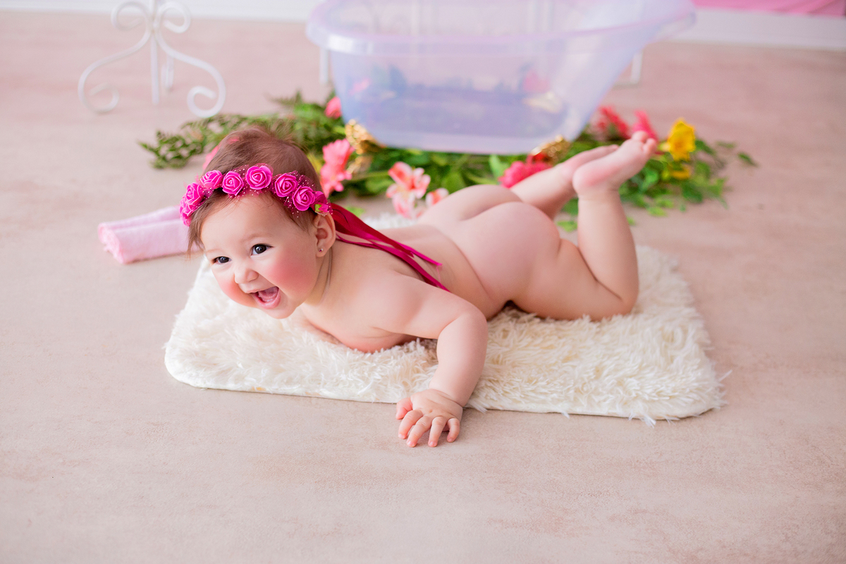 acompanhamento mensal de bebe caxias do sul figurino cenario tematico  personagem foto infantil serra gaucha fotografia familia mundo azul rosa ensaio fotografico crianca newborn baby menino menina smash the cake esmague o bolo banheira urso circo
