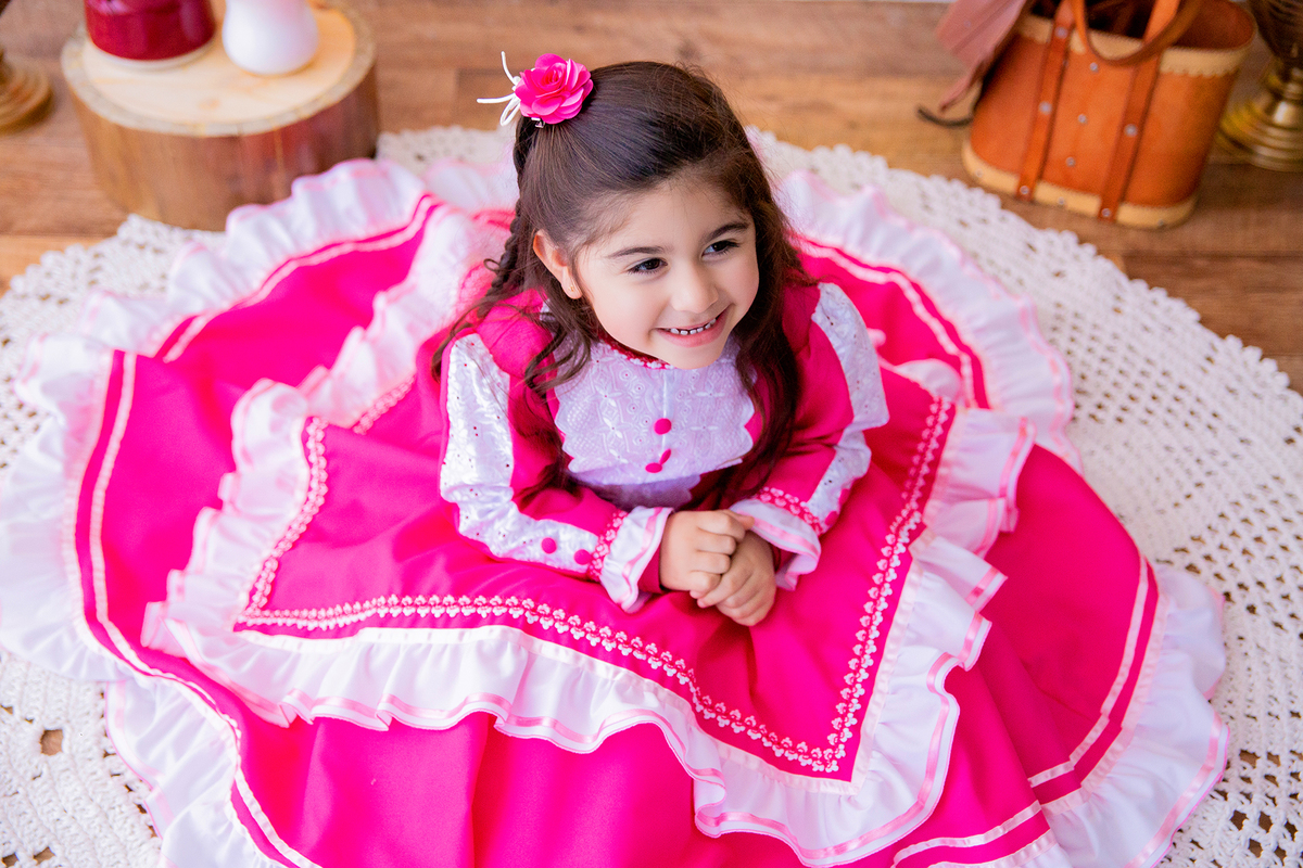 acompanhamento mensal de bebe caxias do sul figurino cenario tematico  personagem foto infantil serra gaucha fotografia familia mundo azul rosa ensaio fotografico crianca newborn baby menino menina smash the cake esmague o bolo banheira urso circo