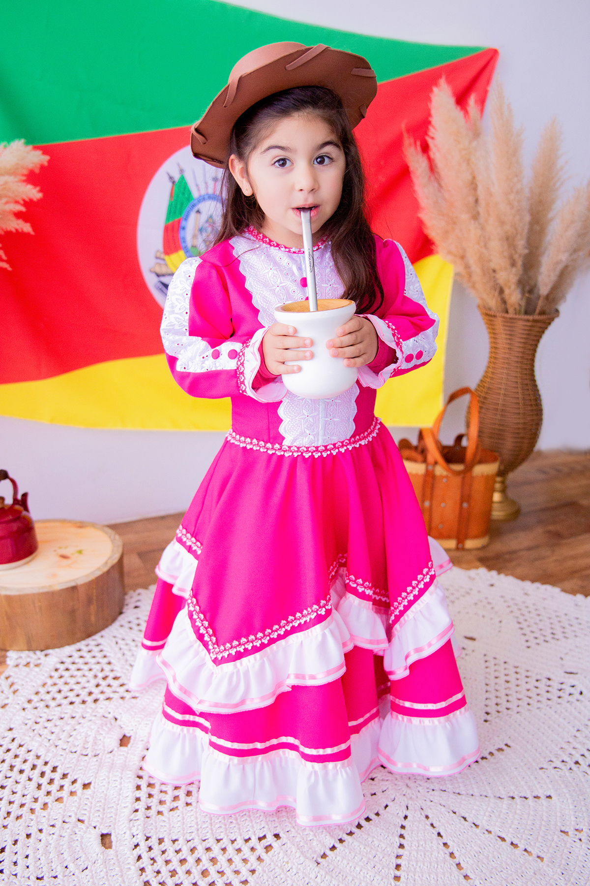 acompanhamento mensal de bebe caxias do sul figurino cenario tematico  personagem foto infantil serra gaucha fotografia familia mundo azul rosa ensaio fotografico crianca newborn baby menino menina smash the cake esmague o bolo banheira urso circo