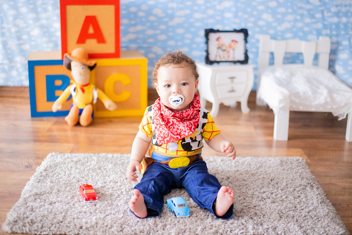 acompanhamento mensal de bebe caxias do sul figurino cenario tematico  personagem foto infantil serra gaucha fotografia familia mundo azul rosa ensaio fotografico crianca newborn baby menino menina smash the cake esmague o bolo banheira urso circo
