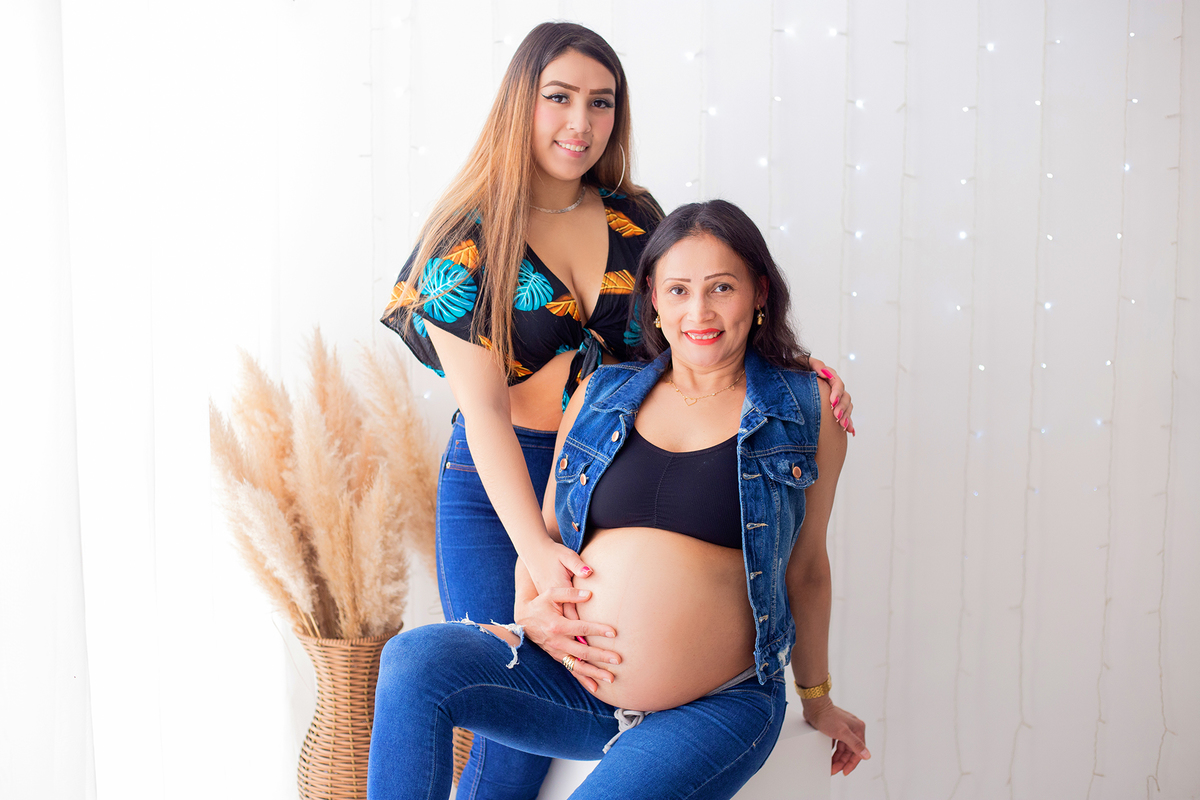 acompanhamento mensal de bebe caxias do sul figurino cenario tematico  personagem foto infantil serra gaucha fotografia familia mundo azul rosa ensaio fotografico crianca newborn baby menino menina smash the cake esmague o bolo banheira urso circo