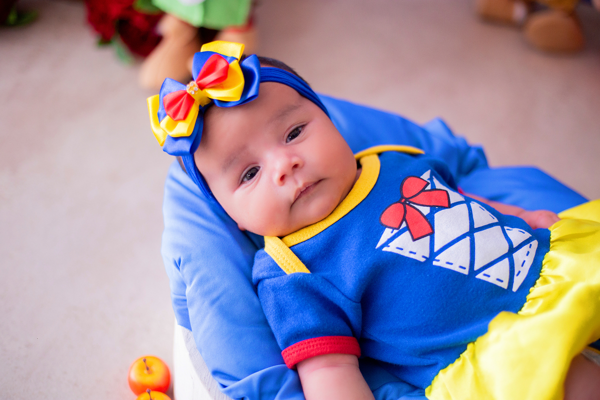acompanhamento mensal de bebe caxias do sul figurino cenario tematico  personagem foto infantil serra gaucha fotografia familia mundo azul rosa ensaio fotografico crianca newborn baby menino menina smash the cake esmague o bolo banheira urso circo