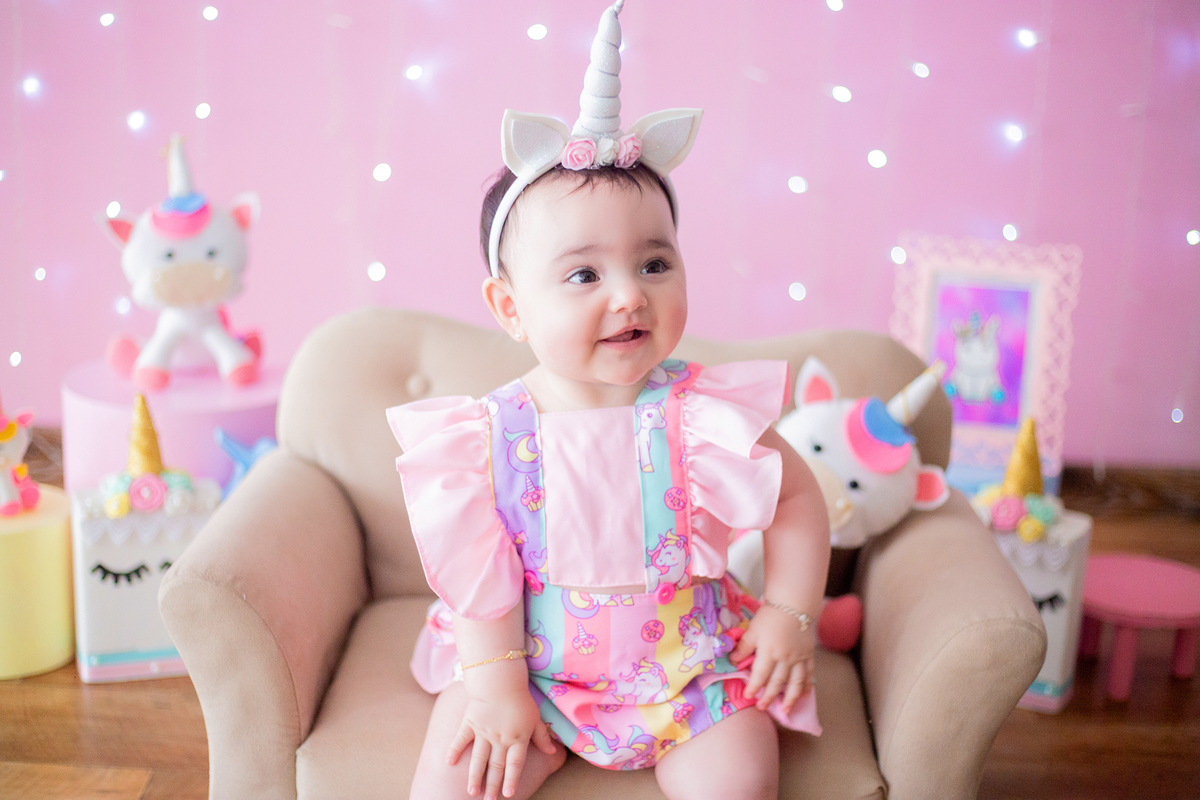 acompanhamento mensal de bebe caxias do sul figurino cenario tematico  personagem foto infantil serra gaucha fotografia familia mundo azul rosa ensaio fotografico crianca newborn baby menino menina smash the cake esmague o bolo banheira urso circo