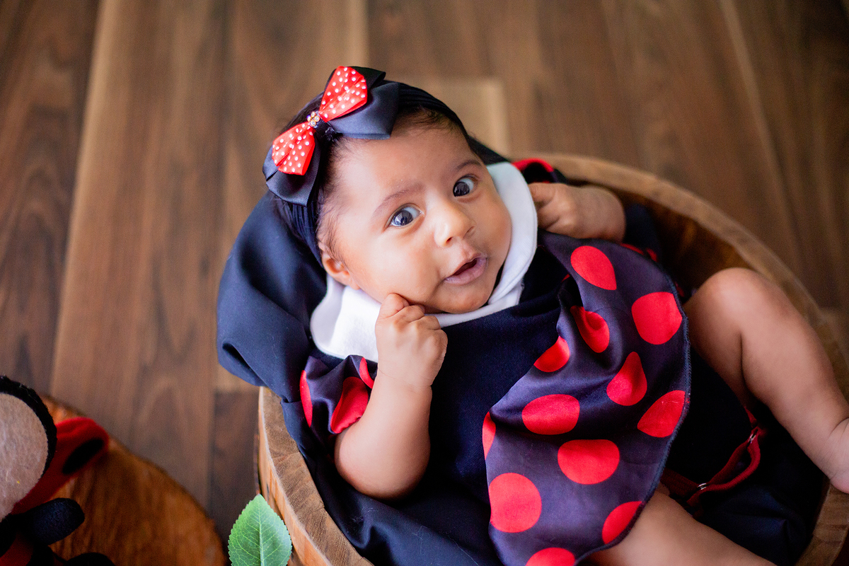 acompanhamento mensal de bebe caxias do sul figurino cenario tematico  personagem foto infantil serra gaucha fotografia familia mundo azul rosa ensaio fotografico crianca newborn baby menino menina smash the cake esmague o bolo banheira urso circo