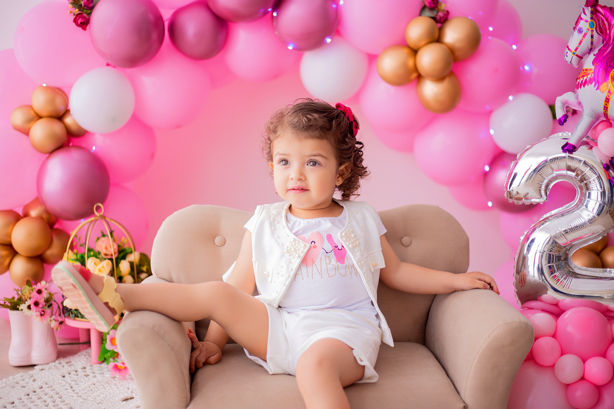 acompanhamento mensal de bebe caxias do sul figurino cenario tematico  personagem foto infantil serra gaucha fotografia familia mundo azul rosa ensaio fotografico crianca newborn baby menino menina smash the cake esmague o bolo banheira urso circo