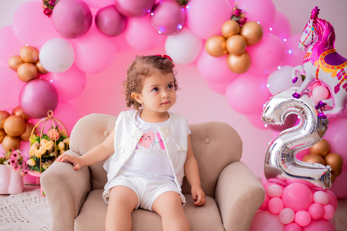 acompanhamento mensal de bebe caxias do sul figurino cenario tematico  personagem foto infantil serra gaucha fotografia familia mundo azul rosa ensaio fotografico crianca newborn baby menino menina smash the cake esmague o bolo banheira urso circo