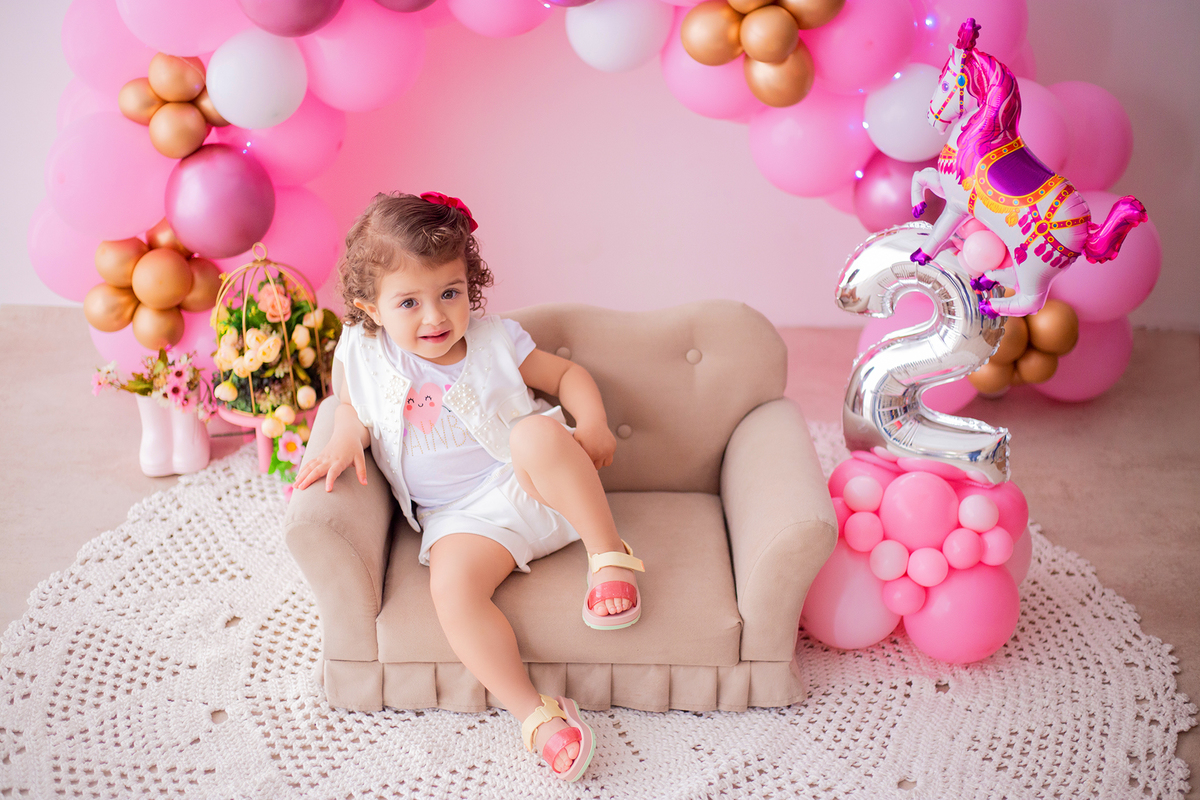 acompanhamento mensal de bebe caxias do sul figurino cenario tematico  personagem foto infantil serra gaucha fotografia familia mundo azul rosa ensaio fotografico crianca newborn baby menino menina smash the cake esmague o bolo banheira urso circo