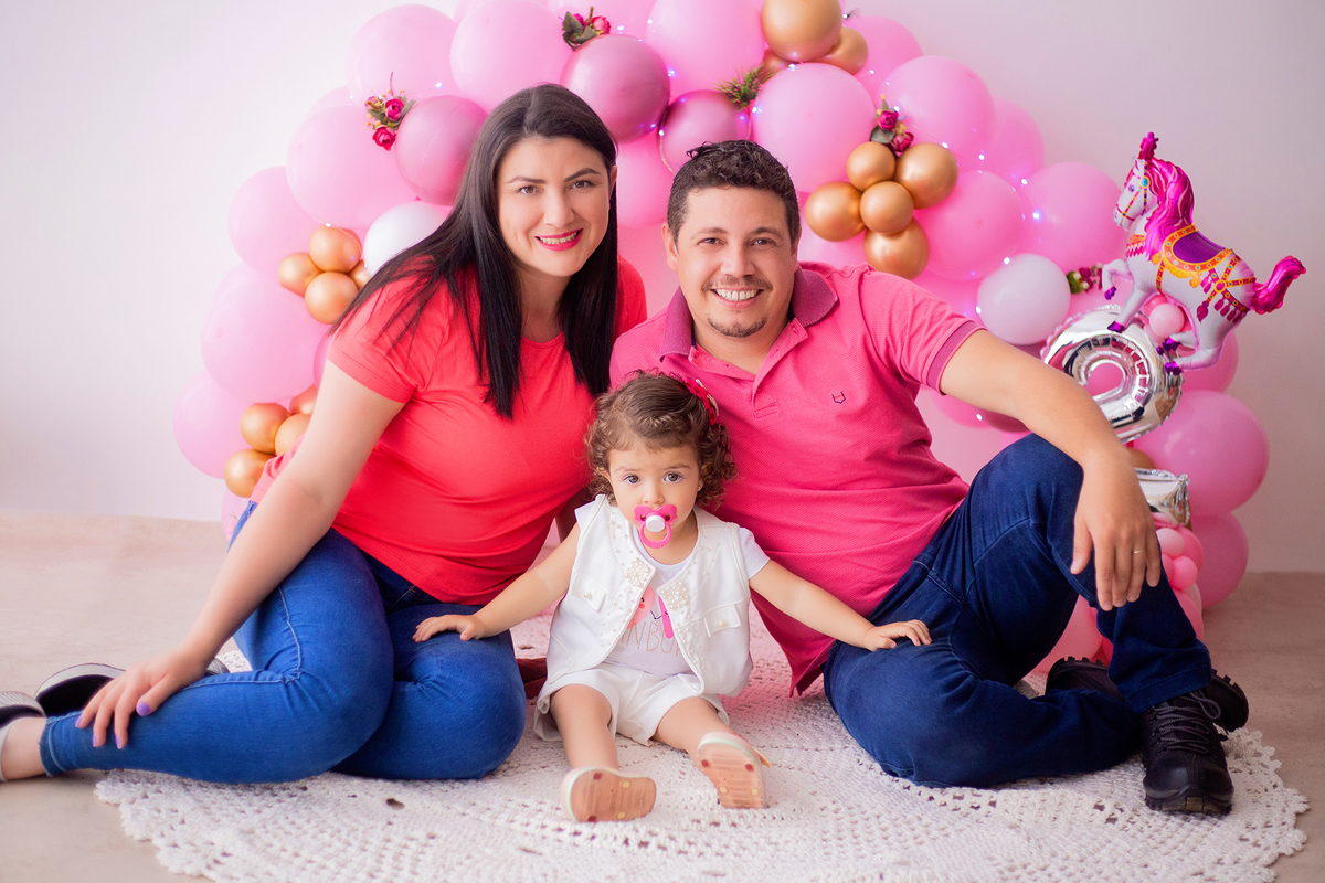 acompanhamento mensal de bebe caxias do sul figurino cenario tematico  personagem foto infantil serra gaucha fotografia familia mundo azul rosa ensaio fotografico crianca newborn baby menino menina smash the cake esmague o bolo banheira urso circo