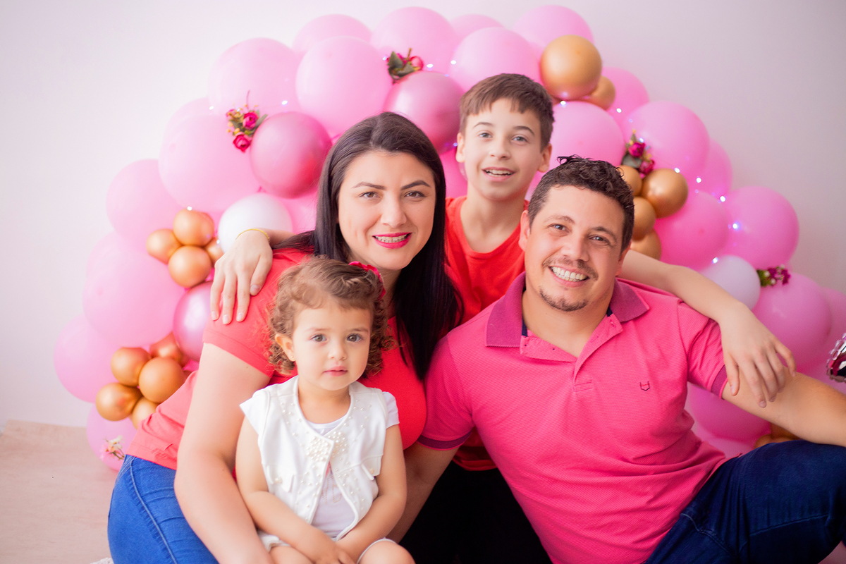 acompanhamento mensal de bebe caxias do sul figurino cenario tematico  personagem foto infantil serra gaucha fotografia familia mundo azul rosa ensaio fotografico crianca newborn baby menino menina smash the cake esmague o bolo banheira urso circo