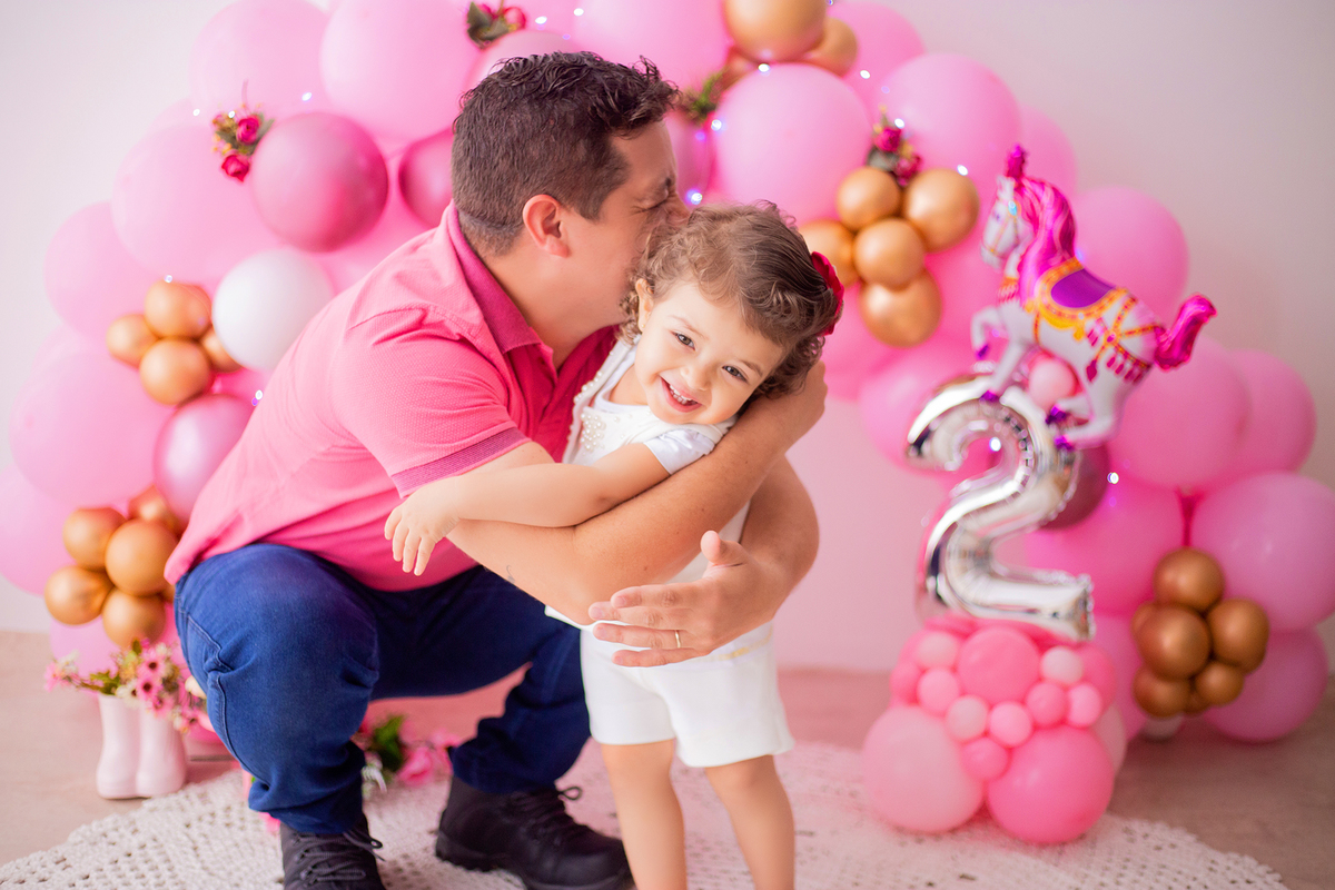 acompanhamento mensal de bebe caxias do sul figurino cenario tematico  personagem foto infantil serra gaucha fotografia familia mundo azul rosa ensaio fotografico crianca newborn baby menino menina smash the cake esmague o bolo banheira urso circo