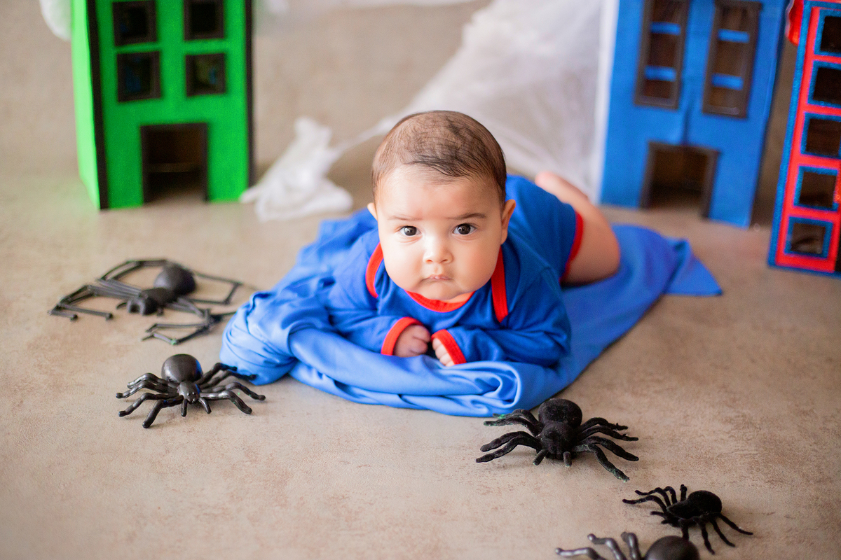 acompanhamento mensal de bebe caxias do sul figurino cenario tematico  personagem foto infantil serra gaucha fotografia familia mundo azul rosa ensaio fotografico crianca newborn baby menino menina smash the cake esmague o bolo banheira urso circo