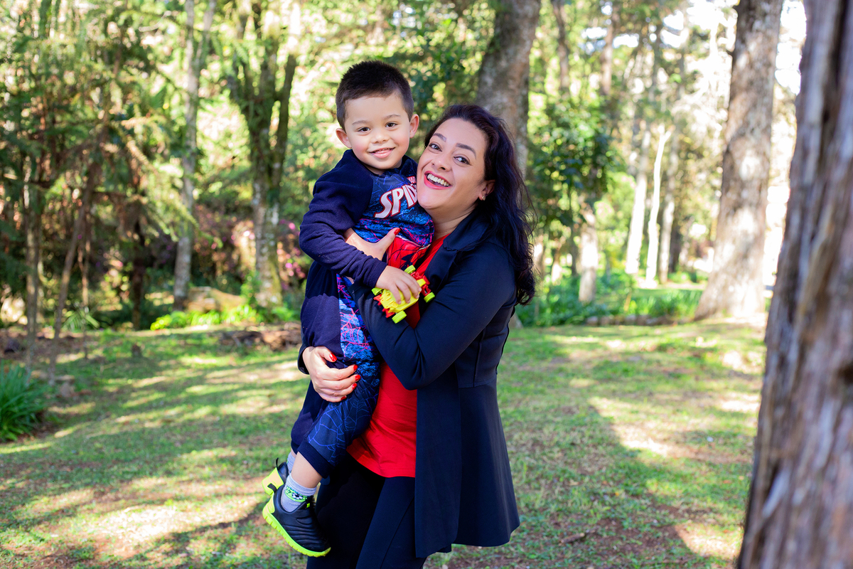 acompanhamento mensal de bebe caxias do sul figurino cenario tematico  personagem foto infantil serra gaucha fotografia familia mundo azul rosa ensaio fotografico crianca newborn baby menino menina smash the cake esmague o bolo banheira urso circo