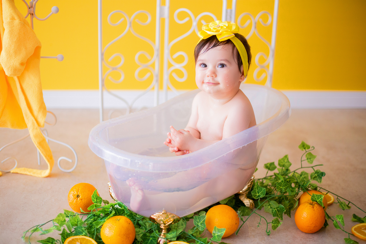 acompanhamento mensal de bebe caxias do sul figurino cenario tematico  personagem foto infantil serra gaucha fotografia familia mundo azul rosa ensaio fotografico crianca newborn baby menino menina smash the cake esmague o bolo banheira urso circo