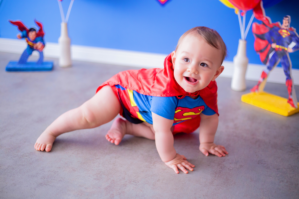 acompanhamento mensal de bebe caxias do sul figurino cenario tematico  personagem foto infantil serra gaucha fotografia familia mundo azul rosa ensaio fotografico crianca newborn baby menino menina smash the cake esmague o bolo banheira urso circo