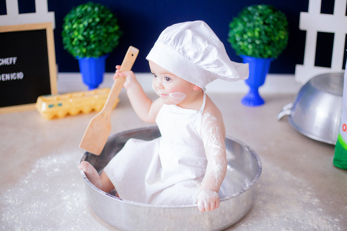 acompanhamento mensal de bebe caxias do sul figurino cenario tematico  personagem foto infantil serra gaucha fotografia familia mundo azul rosa ensaio fotografico crianca newborn baby menino menina smash the cake esmague o bolo banheira urso circo