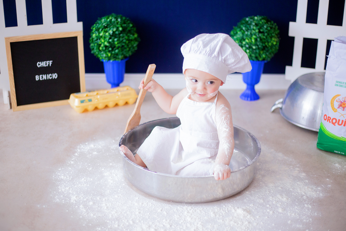 acompanhamento mensal de bebe caxias do sul figurino cenario tematico  personagem foto infantil serra gaucha fotografia familia mundo azul rosa ensaio fotografico crianca newborn baby menino menina smash the cake esmague o bolo banheira urso circo