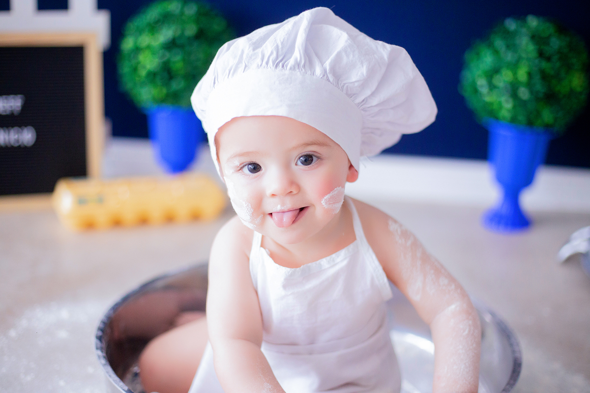 acompanhamento mensal de bebe caxias do sul figurino cenario tematico  personagem foto infantil serra gaucha fotografia familia mundo azul rosa ensaio fotografico crianca newborn baby menino menina smash the cake esmague o bolo banheira urso circo