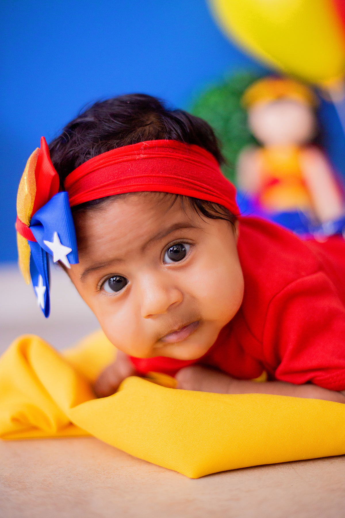 acompanhamento mensal de bebe caxias do sul figurino cenario tematico  personagem foto infantil serra gaucha fotografia familia mundo azul rosa ensaio fotografico crianca newborn baby menino menina smash the cake esmague o bolo banheira urso circo