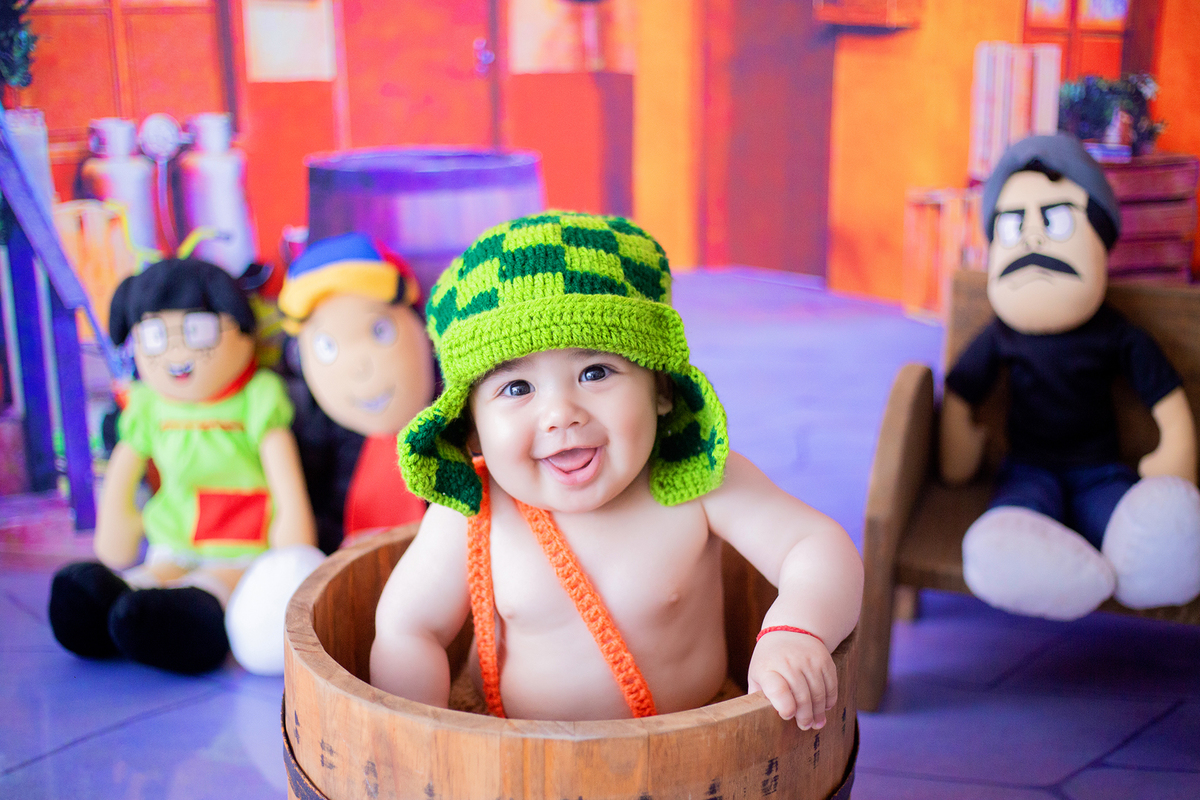 acompanhamento mensal de bebe caxias do sul figurino cenario tematico  personagem foto infantil serra gaucha fotografia familia mundo azul rosa ensaio fotografico crianca newborn baby menino menina smash the cake esmague o bolo banheira urso circo