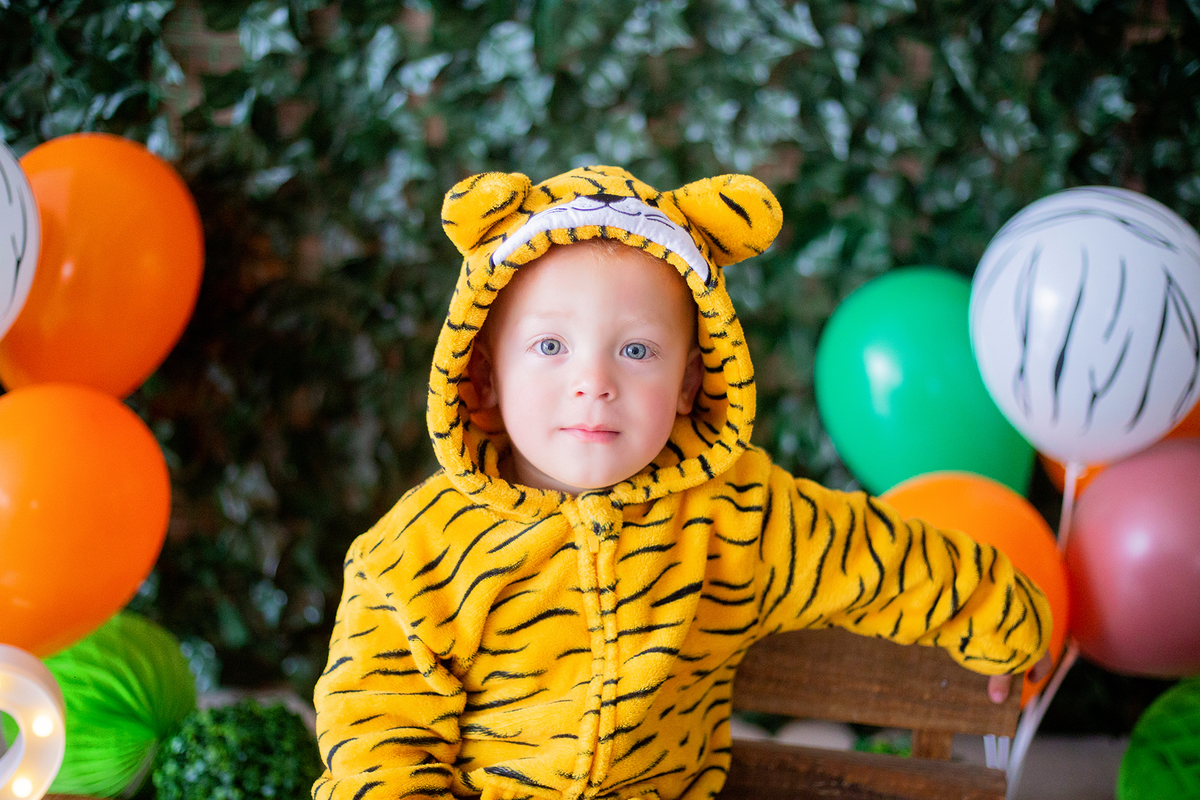 acompanhamento mensal de bebe caxias do sul figurino cenario tematico  personagem foto infantil serra gaucha fotografia familia mundo azul rosa ensaio fotografico crianca newborn baby menino menina smash the cake esmague o bolo banheira urso circo