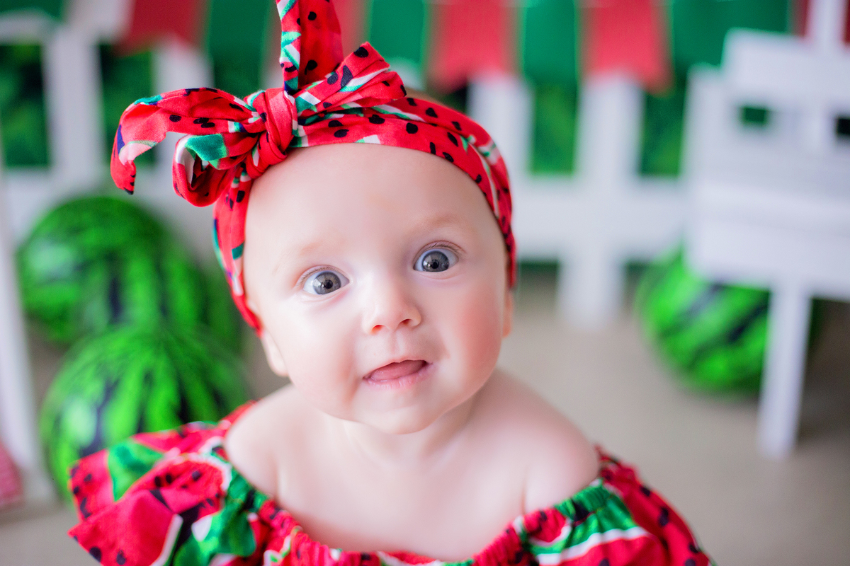 acompanhamento mensal de bebe caxias do sul figurino cenario tematico  personagem foto infantil serra gaucha fotografia familia mundo azul rosa ensaio fotografico crianca newborn baby menino menina smash the cake esmague o bolo banheira urso circo