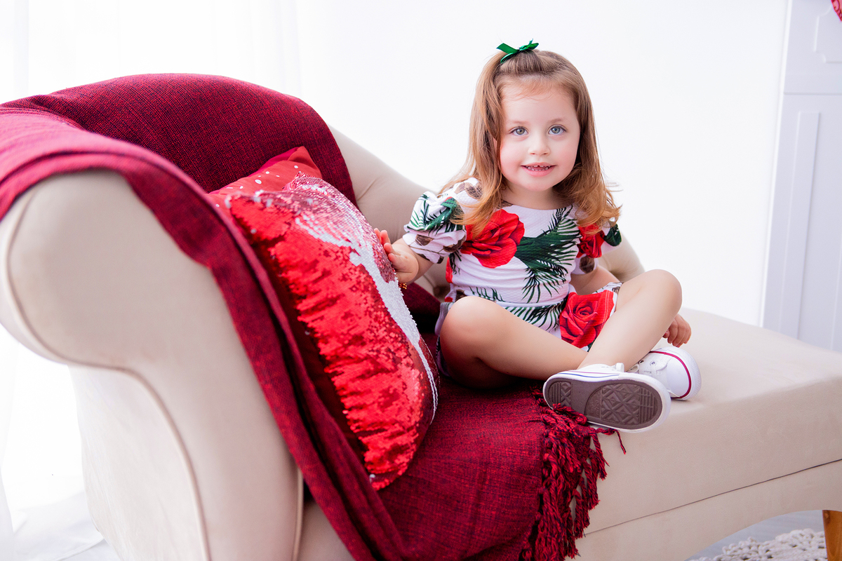 acompanhamento mensal de bebe caxias do sul figurino cenario tematico  personagem foto infantil serra gaucha fotografia familia mundo azul rosa ensaio fotografico crianca newborn baby menino menina smash the cake esmague o bolo banheira urso circo