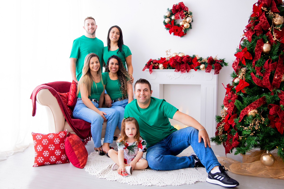 acompanhamento mensal de bebe caxias do sul figurino cenario tematico  personagem foto infantil serra gaucha fotografia familia mundo azul rosa ensaio fotografico crianca newborn baby menino menina smash the cake esmague o bolo banheira urso circo