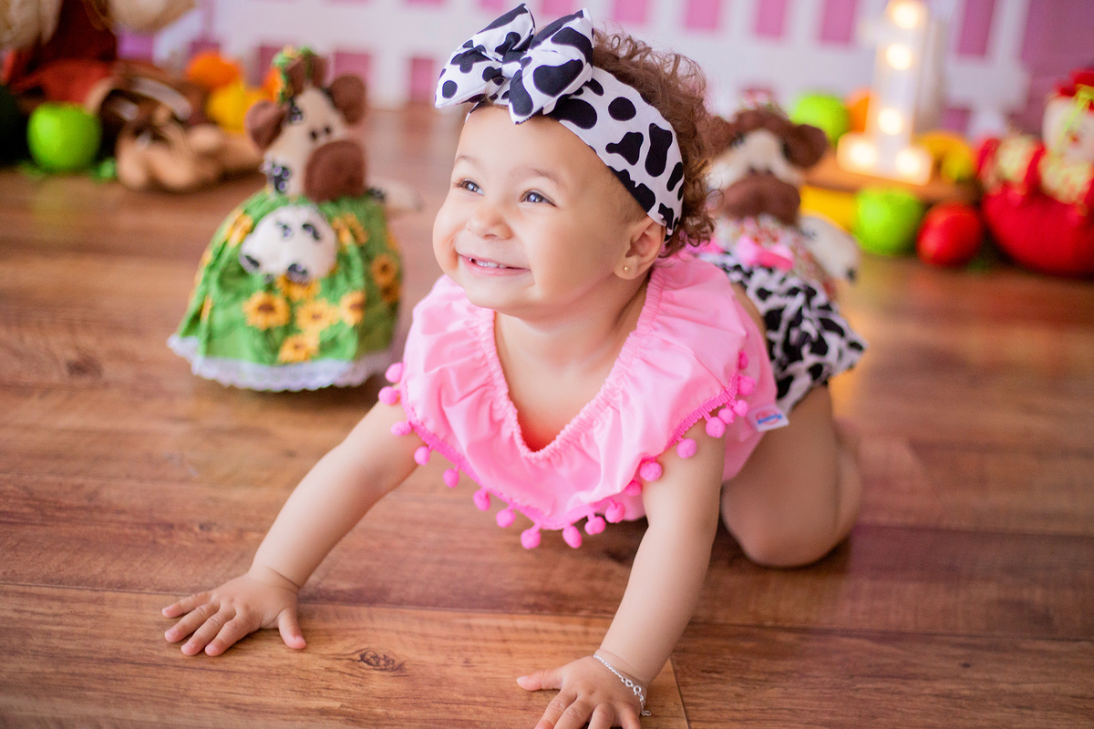 acompanhamento mensal de bebe caxias do sul figurino cenario tematico  personagem foto infantil serra gaucha fotografia familia mundo azul rosa ensaio fotografico crianca newborn baby menino menina smash the cake esmague o bolo banheira urso circo