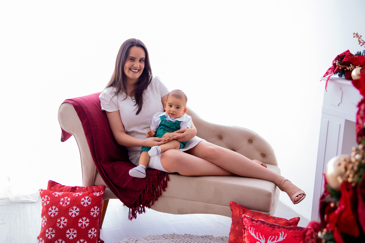 acompanhamento mensal de bebe caxias do sul figurino cenario tematico  personagem foto infantil serra gaucha fotografia familia mundo azul rosa ensaio fotografico crianca newborn baby menino menina smash the cake esmague o bolo banheira urso circo