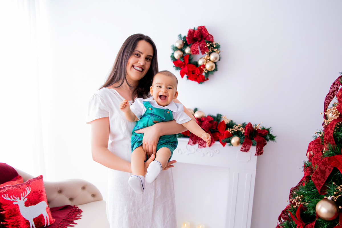 acompanhamento mensal de bebe caxias do sul figurino cenario tematico  personagem foto infantil serra gaucha fotografia familia mundo azul rosa ensaio fotografico crianca newborn baby menino menina smash the cake esmague o bolo banheira urso circo