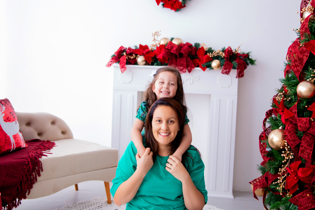 acompanhamento mensal de bebe caxias do sul figurino cenario tematico  personagem foto infantil serra gaucha fotografia familia mundo azul rosa ensaio fotografico crianca newborn baby menino menina smash the cake esmague o bolo banheira urso circo