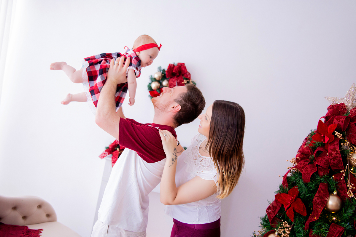 acompanhamento mensal de bebe caxias do sul figurino cenario tematico  personagem foto infantil serra gaucha fotografia familia mundo azul rosa ensaio fotografico crianca newborn baby menino menina smash the cake esmague o bolo banheira urso circo