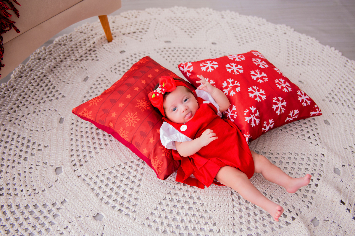 acompanhamento mensal de bebe caxias do sul figurino cenario tematico  personagem foto infantil serra gaucha fotografia familia mundo azul rosa ensaio fotografico crianca newborn baby menino menina smash the cake esmague o bolo banheira urso circo