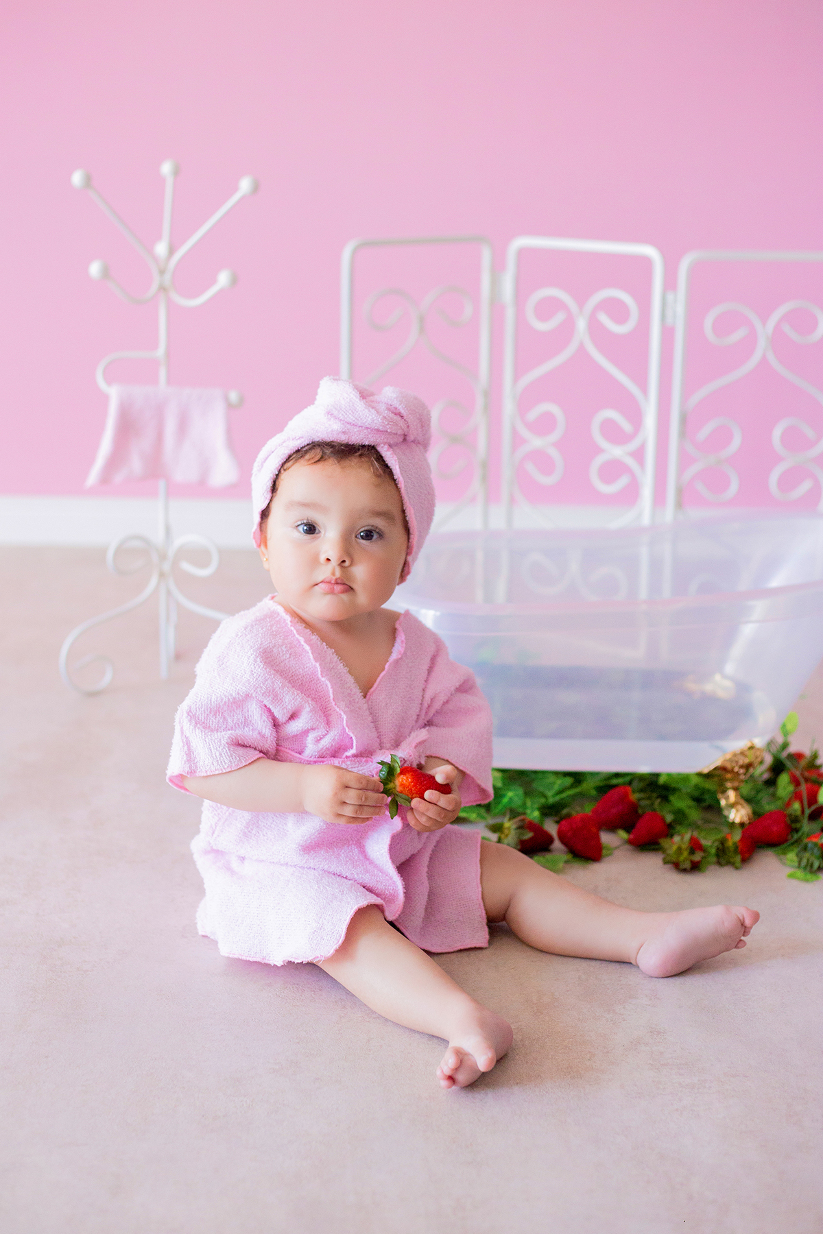 acompanhamento mensal de bebe caxias do sul figurino cenario tematico  personagem foto infantil serra gaucha fotografia familia mundo azul rosa ensaio fotografico crianca newborn baby menino menina smash the cake esmague o bolo banheira urso circo