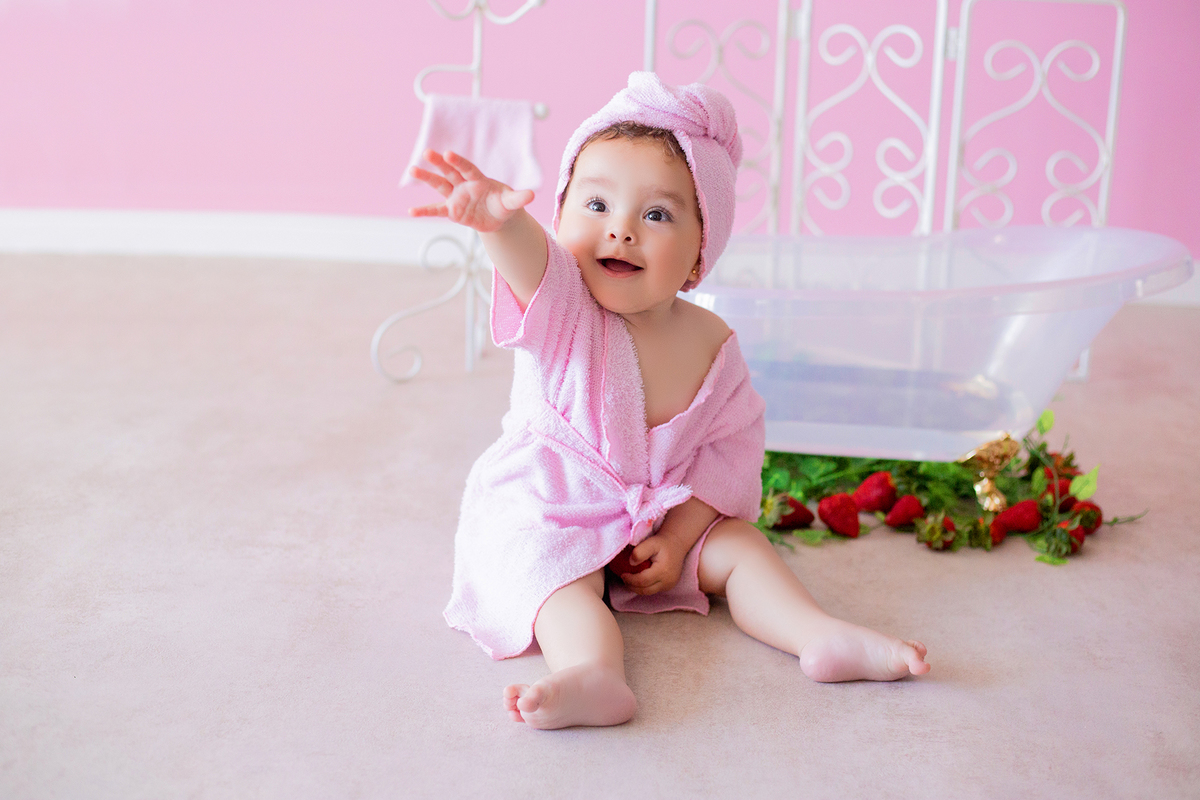 acompanhamento mensal de bebe caxias do sul figurino cenario tematico  personagem foto infantil serra gaucha fotografia familia mundo azul rosa ensaio fotografico crianca newborn baby menino menina smash the cake esmague o bolo banheira urso circo