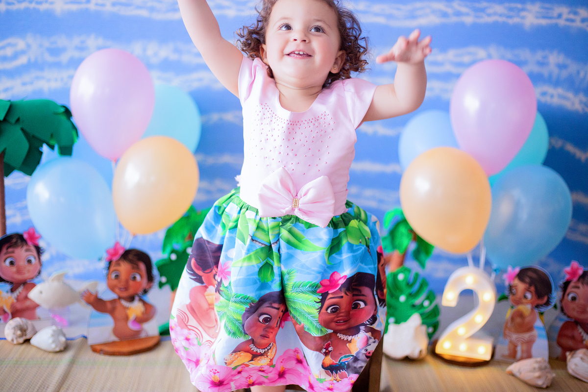 acompanhamento mensal de bebe caxias do sul figurino cenario tematico  personagem foto infantil serra gaucha fotografia familia mundo azul rosa ensaio fotografico crianca newborn baby menino menina smash the cake esmague o bolo banheira urso circo