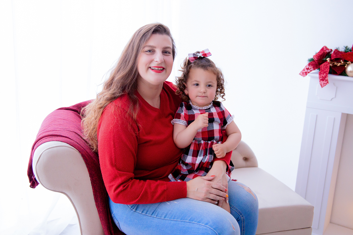 acompanhamento mensal de bebe caxias do sul figurino cenario tematico  personagem foto infantil serra gaucha fotografia familia mundo azul rosa ensaio fotografico crianca newborn baby menino menina smash the cake esmague o bolo banheira urso circo