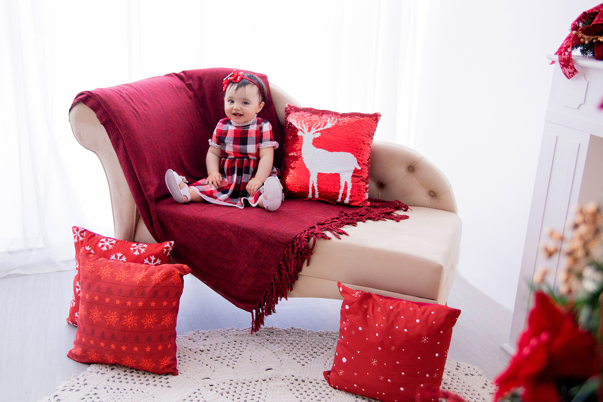 acompanhamento mensal de bebe caxias do sul figurino cenario tematico  personagem foto infantil serra gaucha fotografia familia mundo azul rosa ensaio fotografico crianca newborn baby menino menina smash the cake esmague o bolo banheira urso circo