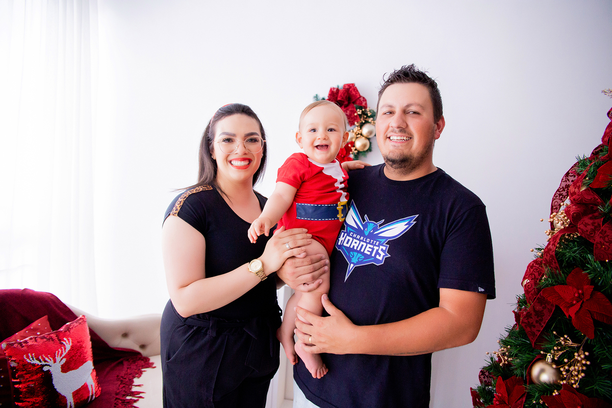 acompanhamento mensal de bebe caxias do sul figurino cenario tematico  personagem foto infantil serra gaucha fotografia familia mundo azul rosa ensaio fotografico crianca newborn baby menino menina smash the cake esmague o bolo banheira urso circo