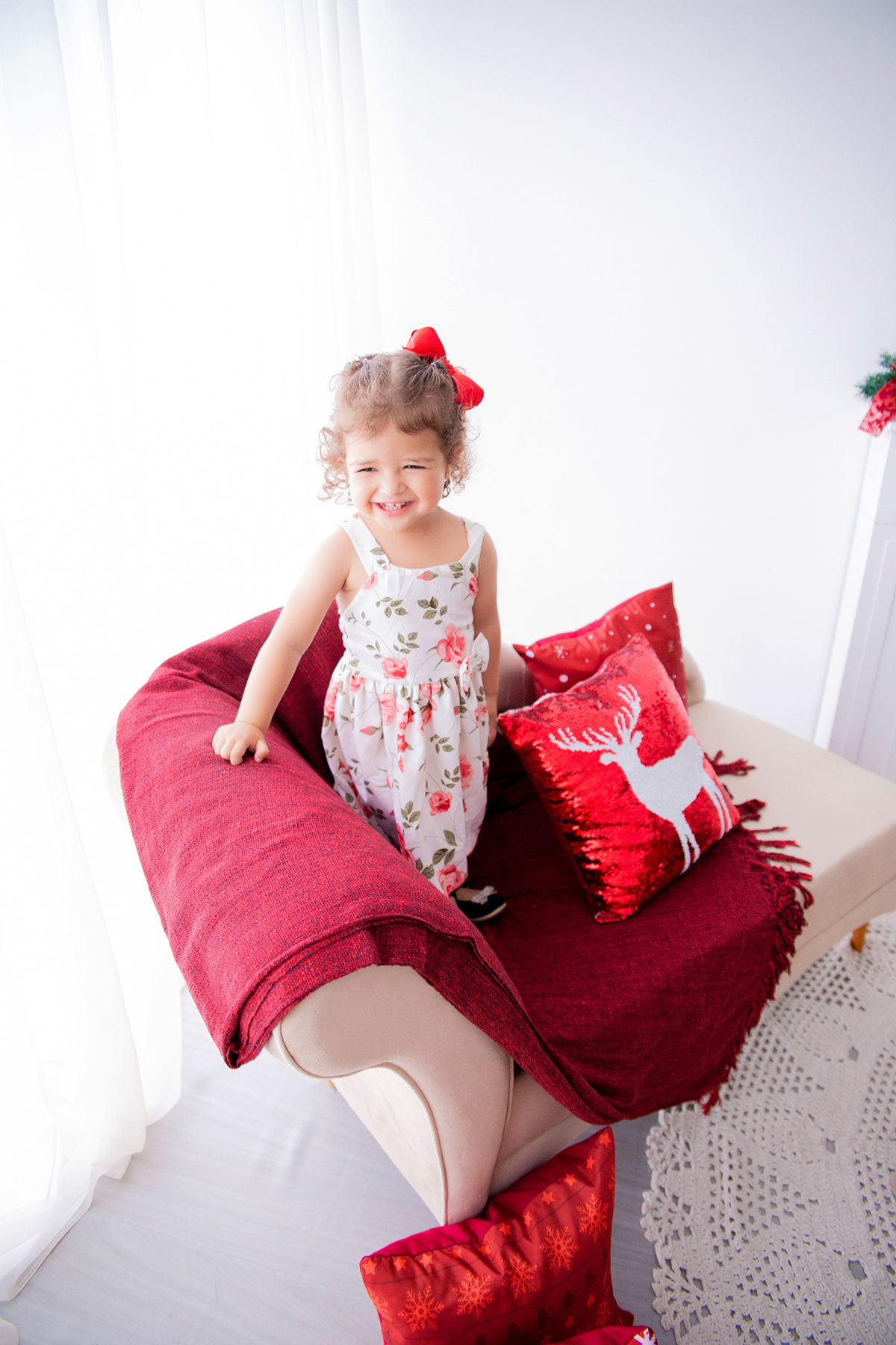 acompanhamento mensal de bebe caxias do sul figurino cenario tematico  personagem foto infantil serra gaucha fotografia familia mundo azul rosa ensaio fotografico crianca newborn baby menino menina smash the cake esmague o bolo banheira urso circo