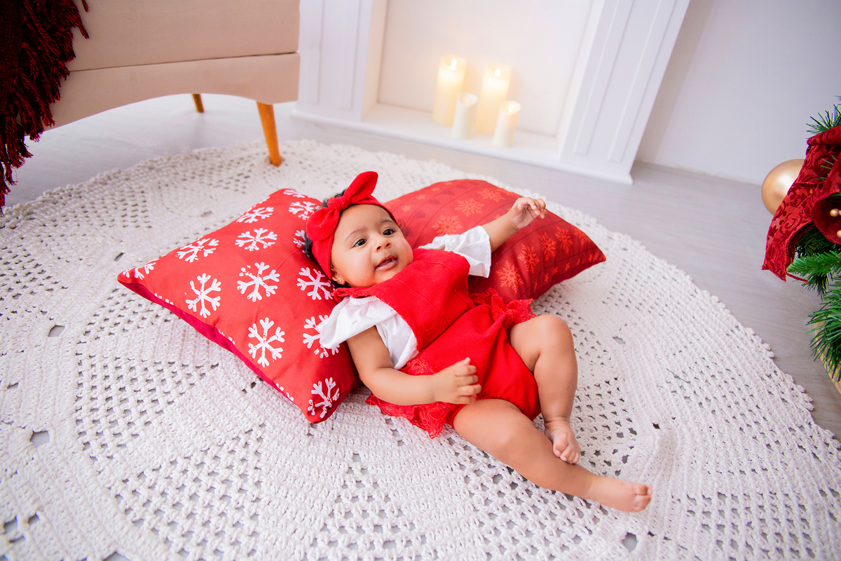 acompanhamento mensal de bebe caxias do sul figurino cenario tematico  personagem foto infantil serra gaucha fotografia familia mundo azul rosa ensaio fotografico crianca newborn baby menino menina smash the cake esmague o bolo banheira urso circo