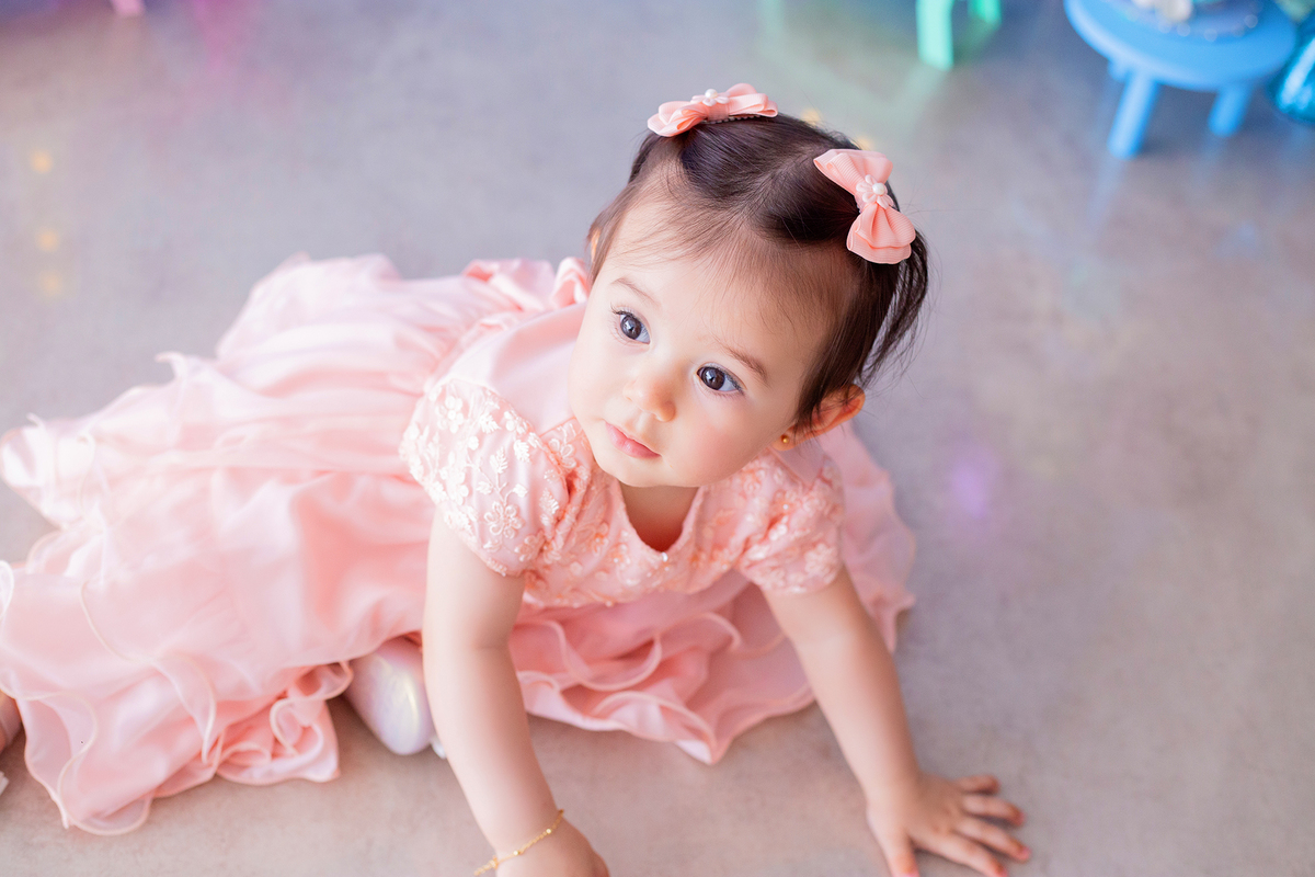 acompanhamento mensal de bebe caxias do sul figurino cenario tematico  personagem foto infantil serra gaucha fotografia familia mundo azul rosa ensaio fotografico crianca newborn baby menino menina smash the cake esmague o bolo banheira urso circo