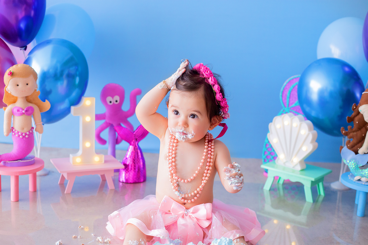 acompanhamento mensal de bebe caxias do sul figurino cenario tematico  personagem foto infantil serra gaucha fotografia familia mundo azul rosa ensaio fotografico crianca newborn baby menino menina smash the cake esmague o bolo banheira urso circo