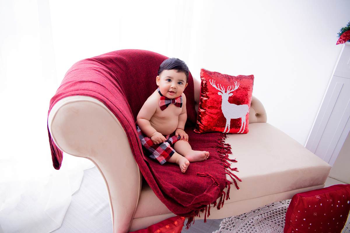 acompanhamento mensal de bebe caxias do sul figurino cenario tematico  personagem foto infantil serra gaucha fotografia familia mundo azul rosa ensaio fotografico crianca newborn baby menino menina smash the cake esmague o bolo banheira urso circo