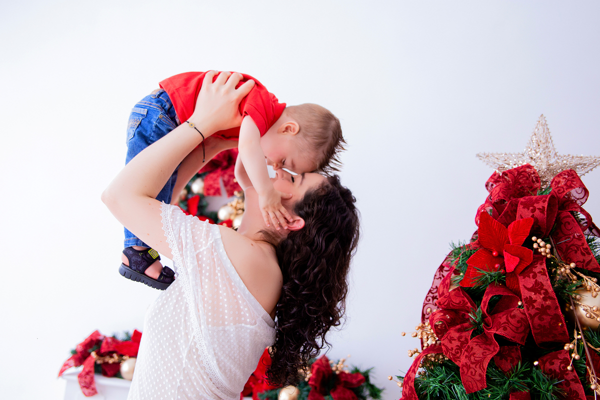 acompanhamento mensal de bebe caxias do sul figurino cenario tematico  personagem foto infantil serra gaucha fotografia familia mundo azul rosa ensaio fotografico crianca newborn baby menino menina smash the cake esmague o bolo banheira urso circo