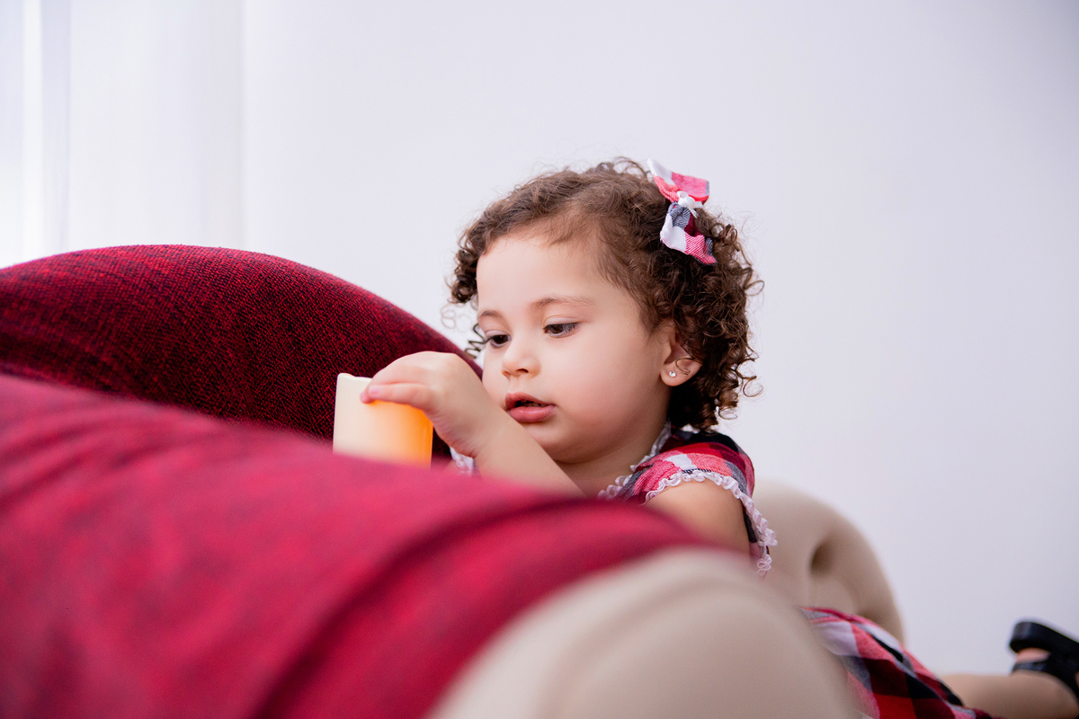 acompanhamento mensal de bebe caxias do sul figurino cenario tematico  personagem foto infantil serra gaucha fotografia familia mundo azul rosa ensaio fotografico crianca newborn baby menino menina smash the cake esmague o bolo banheira urso circo