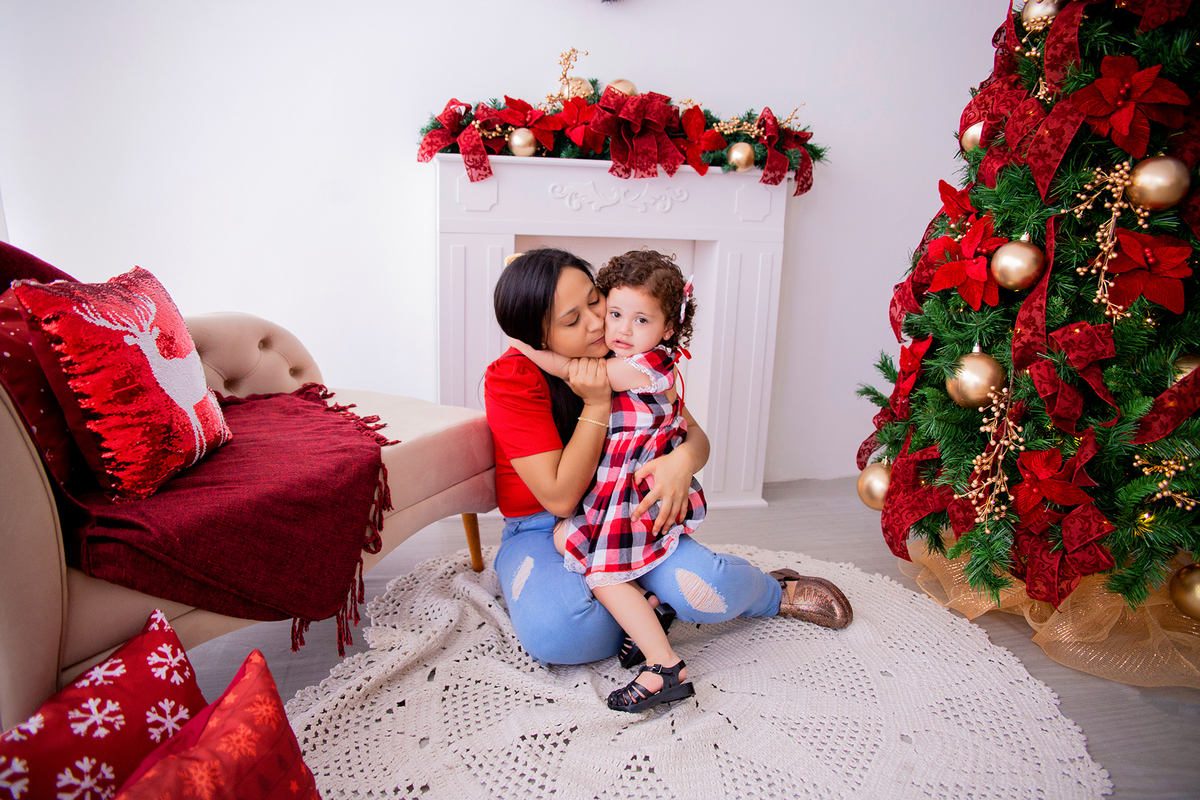 acompanhamento mensal de bebe caxias do sul figurino cenario tematico  personagem foto infantil serra gaucha fotografia familia mundo azul rosa ensaio fotografico crianca newborn baby menino menina smash the cake esmague o bolo banheira urso circo