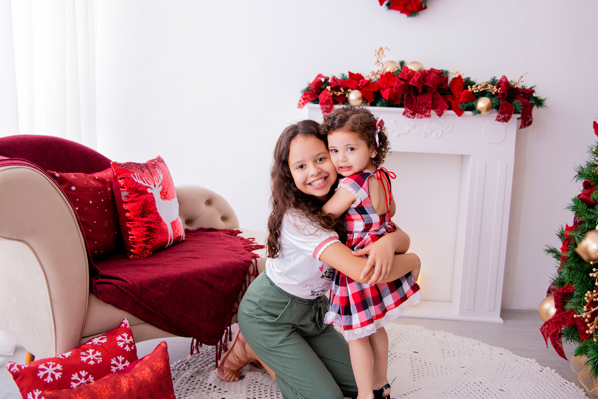acompanhamento mensal de bebe caxias do sul figurino cenario tematico  personagem foto infantil serra gaucha fotografia familia mundo azul rosa ensaio fotografico crianca newborn baby menino menina smash the cake esmague o bolo banheira urso circo